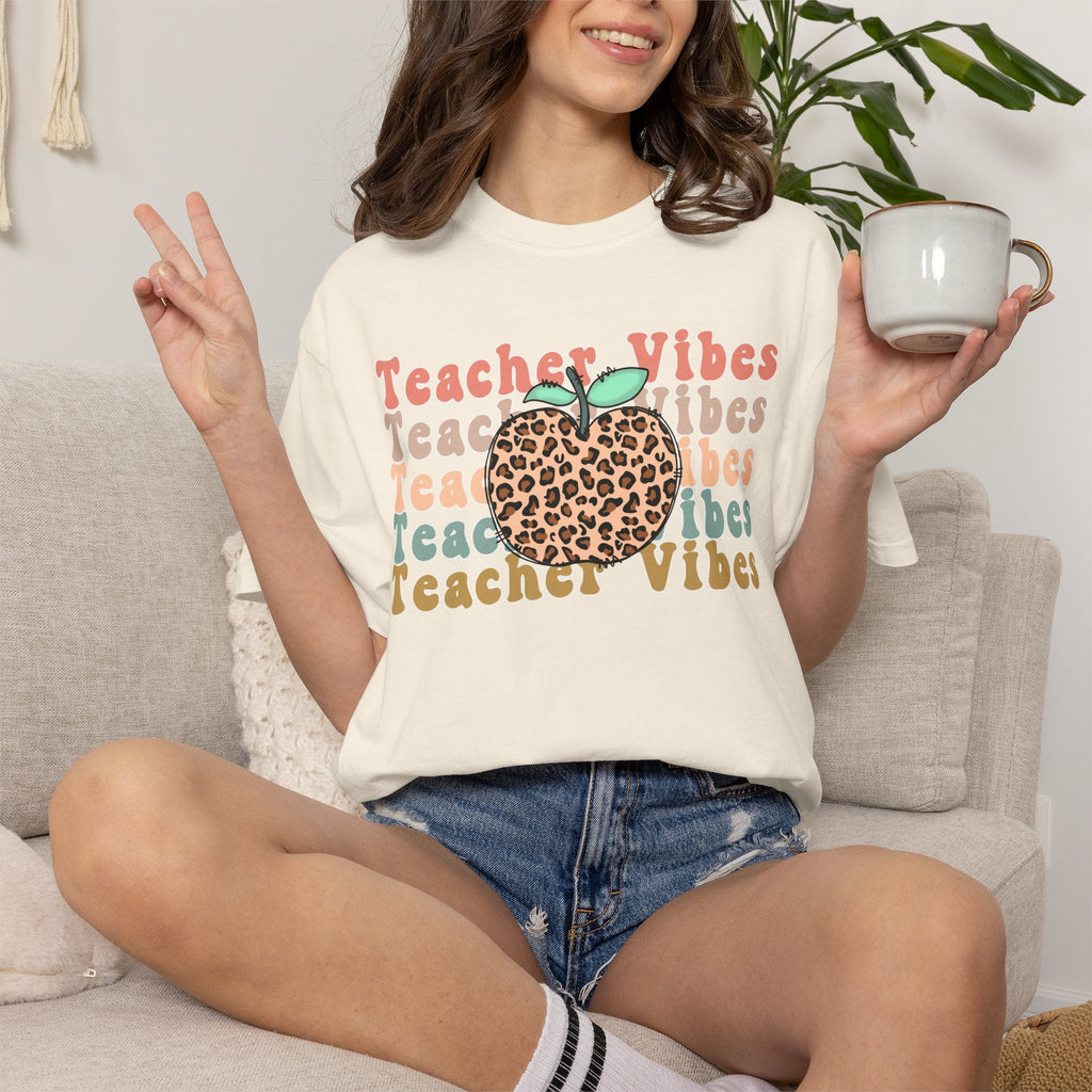 Teacher Vibes Leopard Apple T-Shirt