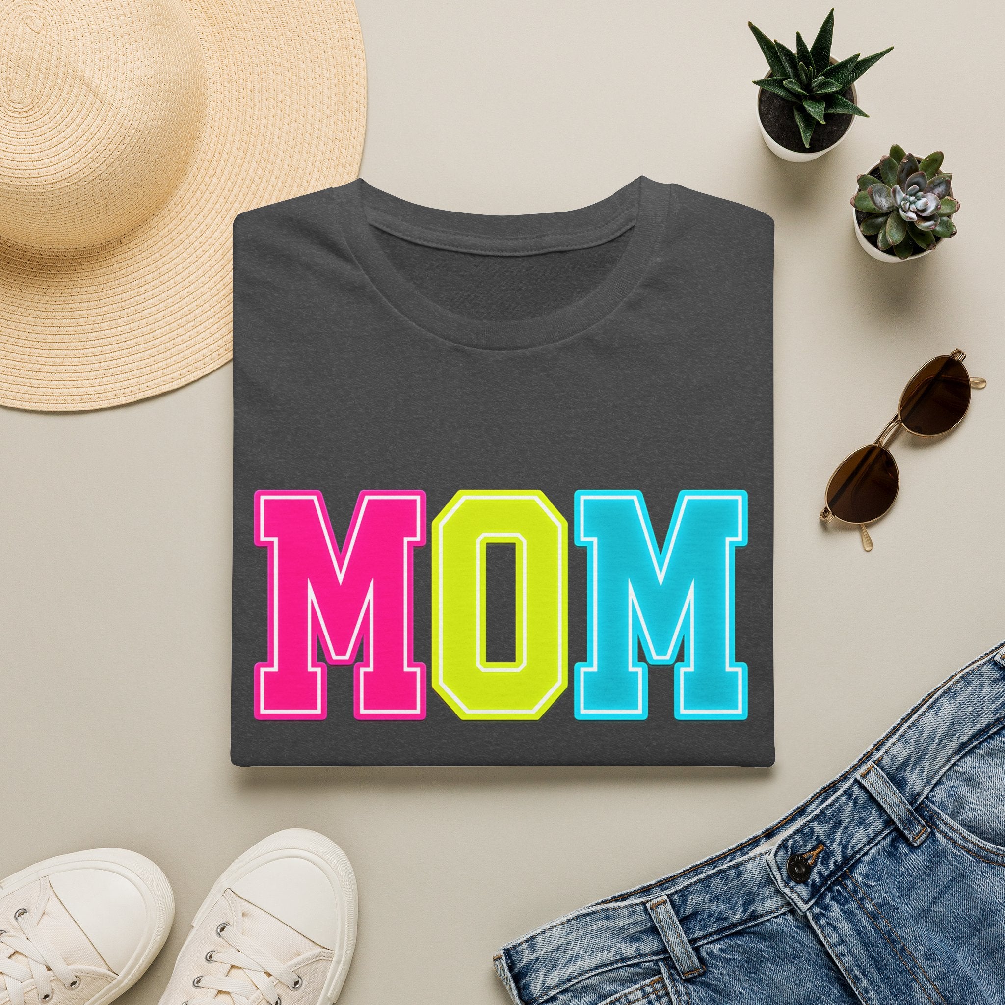 Mom Colorblock T-Shirt — Bright Retro MOM Graphic Tee for Mothers, Summer Vibe