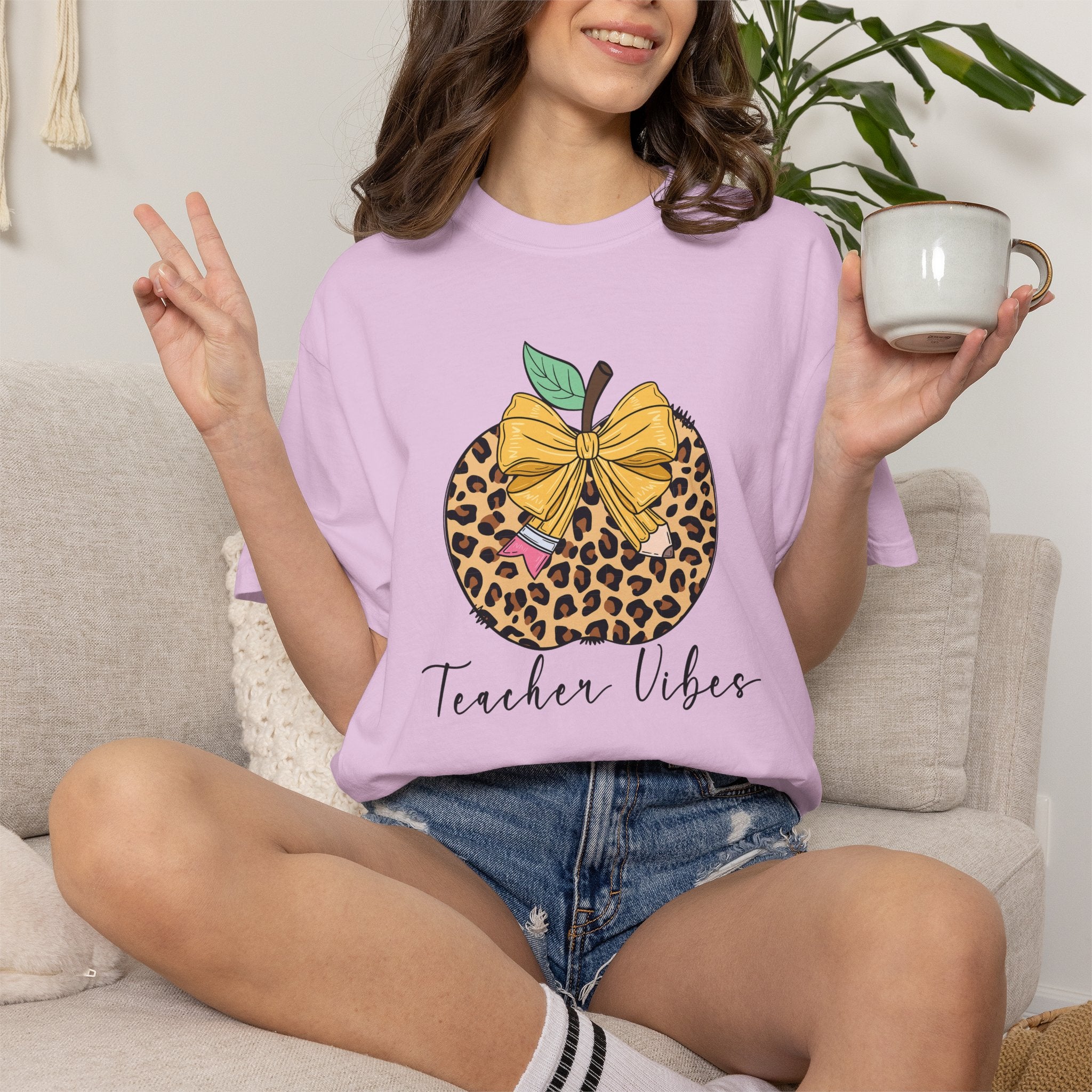 Teacher Vibes Leopard Pumpkin T-Shirt - Cute Fall Teacher Gift
