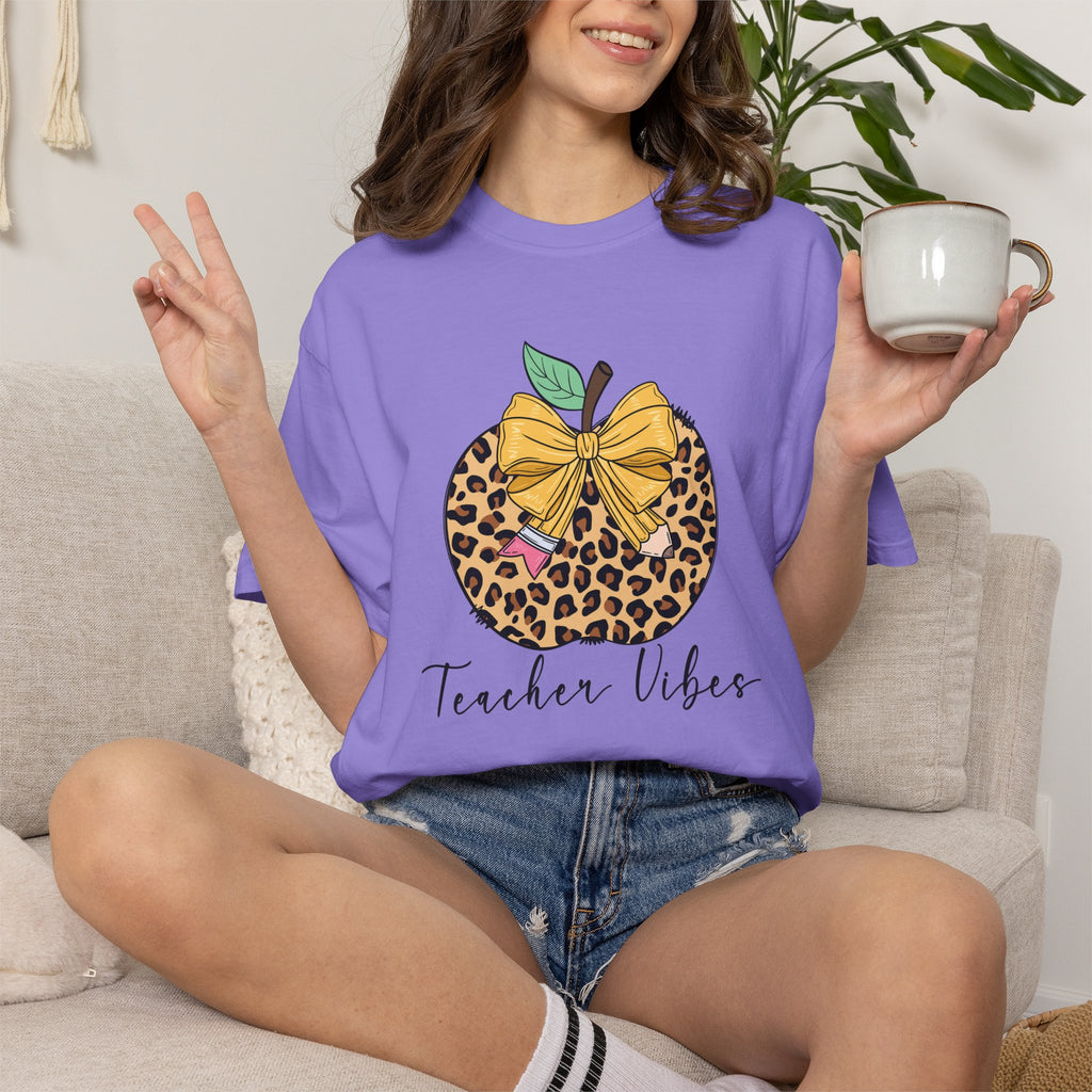 Teacher Vibes Leopard Pumpkin T-Shirt - Cute Fall Teacher Gift