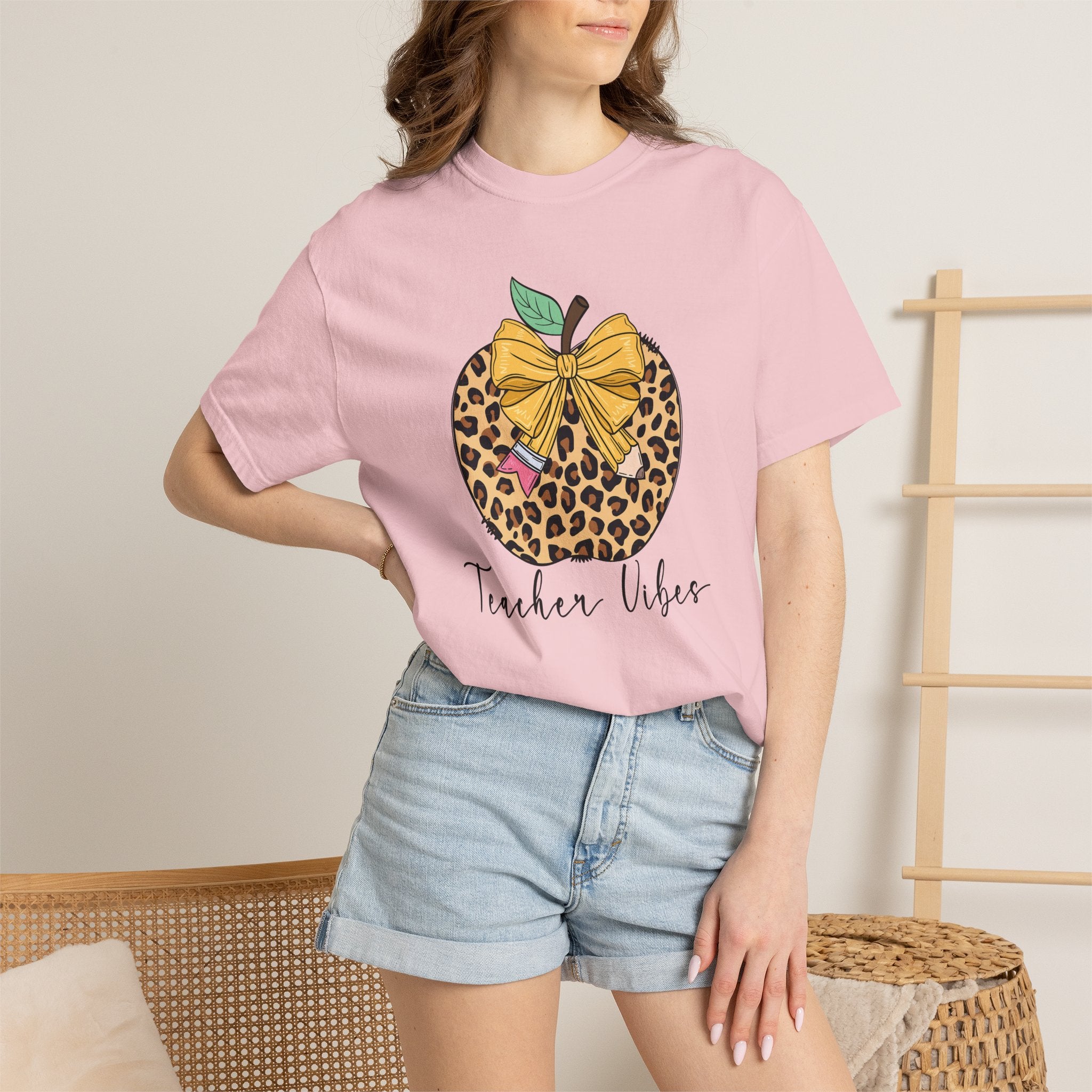 Teacher Vibes Leopard Pumpkin T-Shirt - Cute Fall Teacher Gift