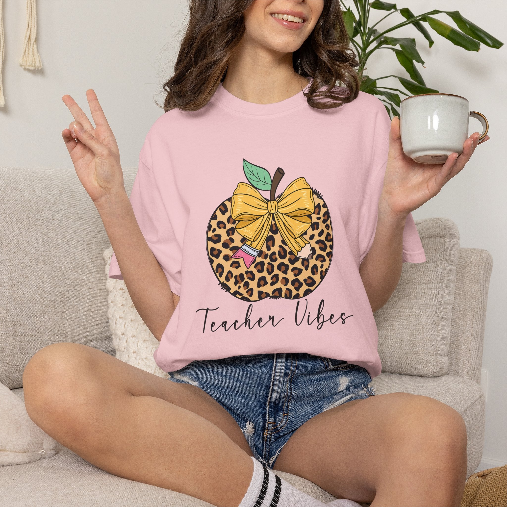 Teacher Vibes Leopard Pumpkin T-Shirt - Cute Fall Teacher Gift