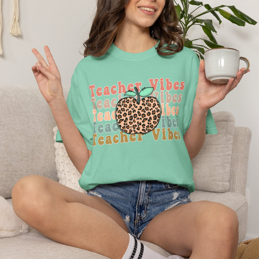 Teacher Vibes Leopard Apple T-Shirt