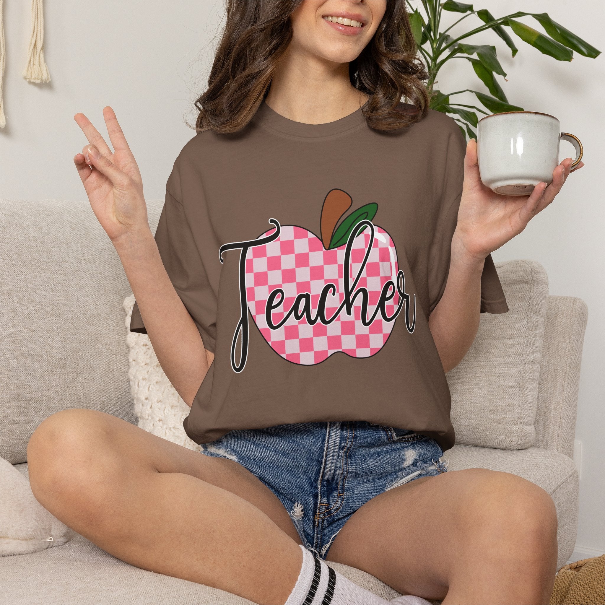 Teacher Apple T-Shirt — Pink Checkered Apple Teacher Tee