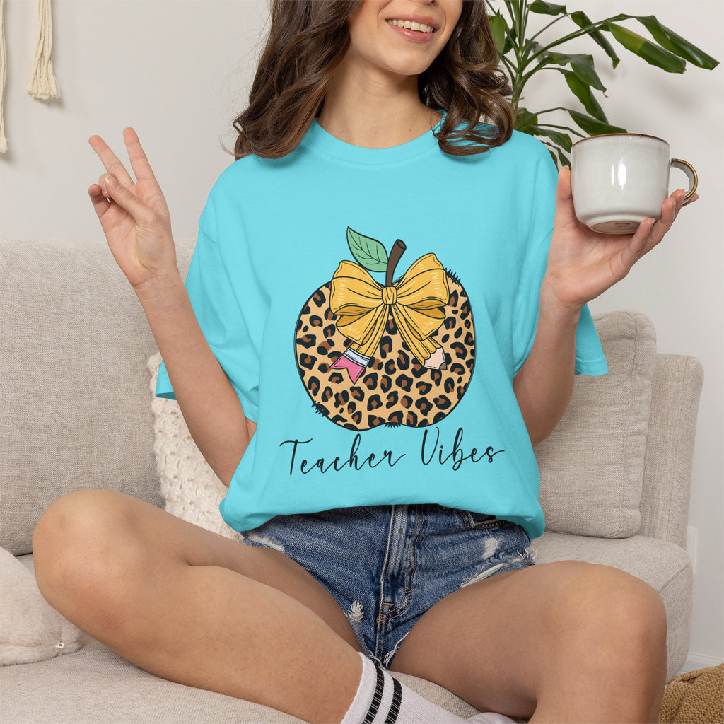 Teacher Vibes Leopard Pumpkin T-Shirt - Cute Fall Teacher Gift