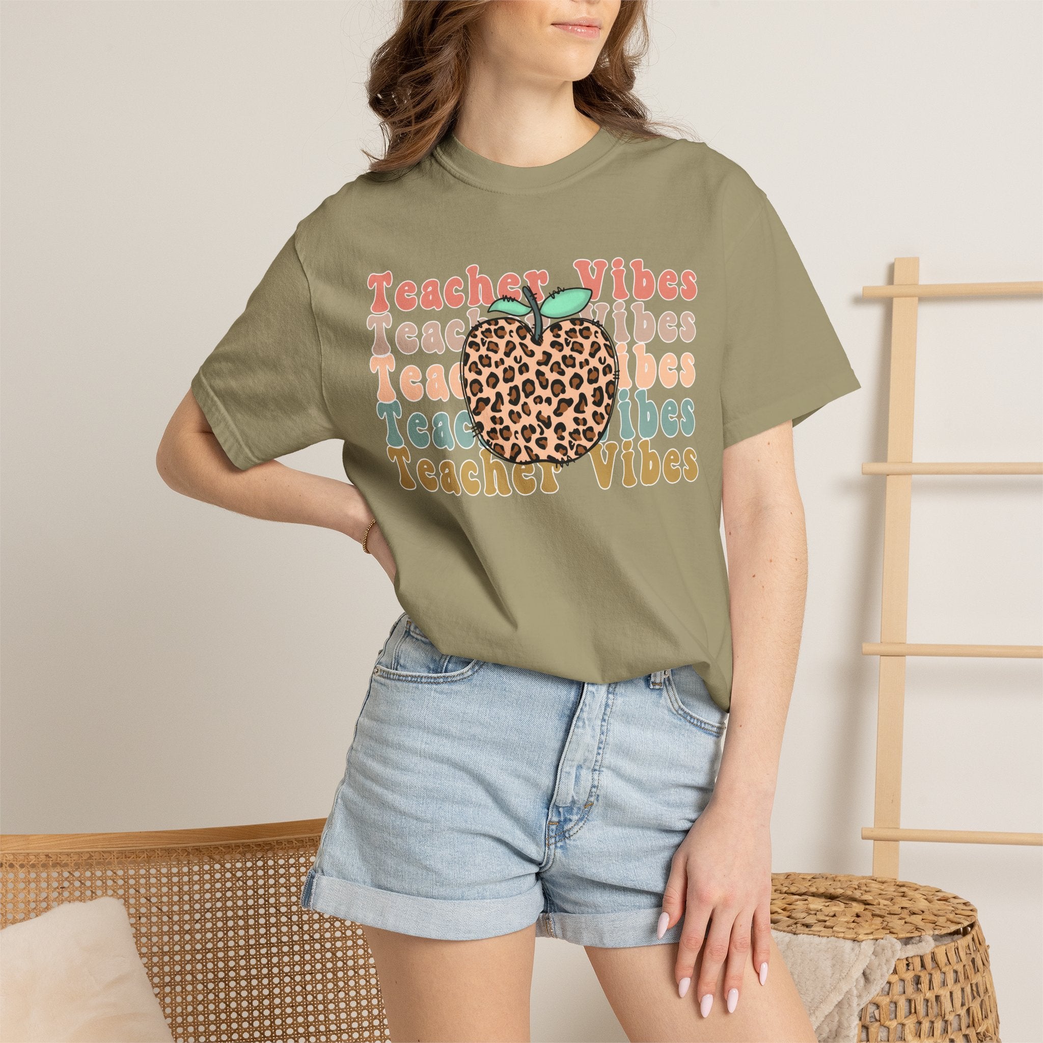 Teacher Vibes Leopard Apple T-Shirt
