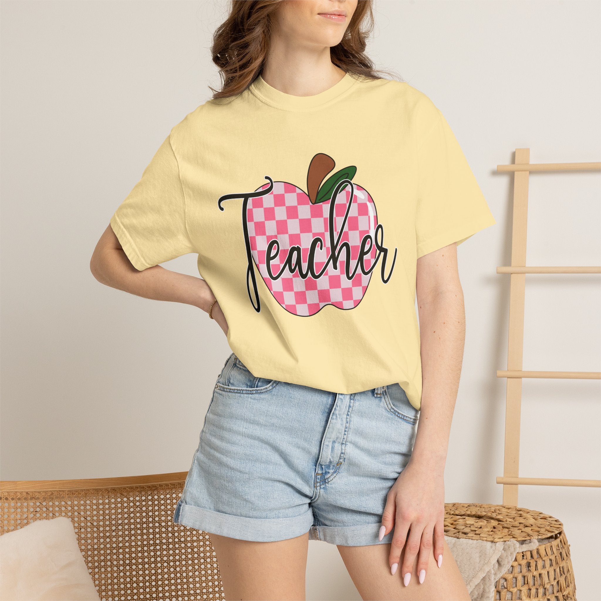 Teacher Apple T-Shirt — Pink Checkered Apple Teacher Tee