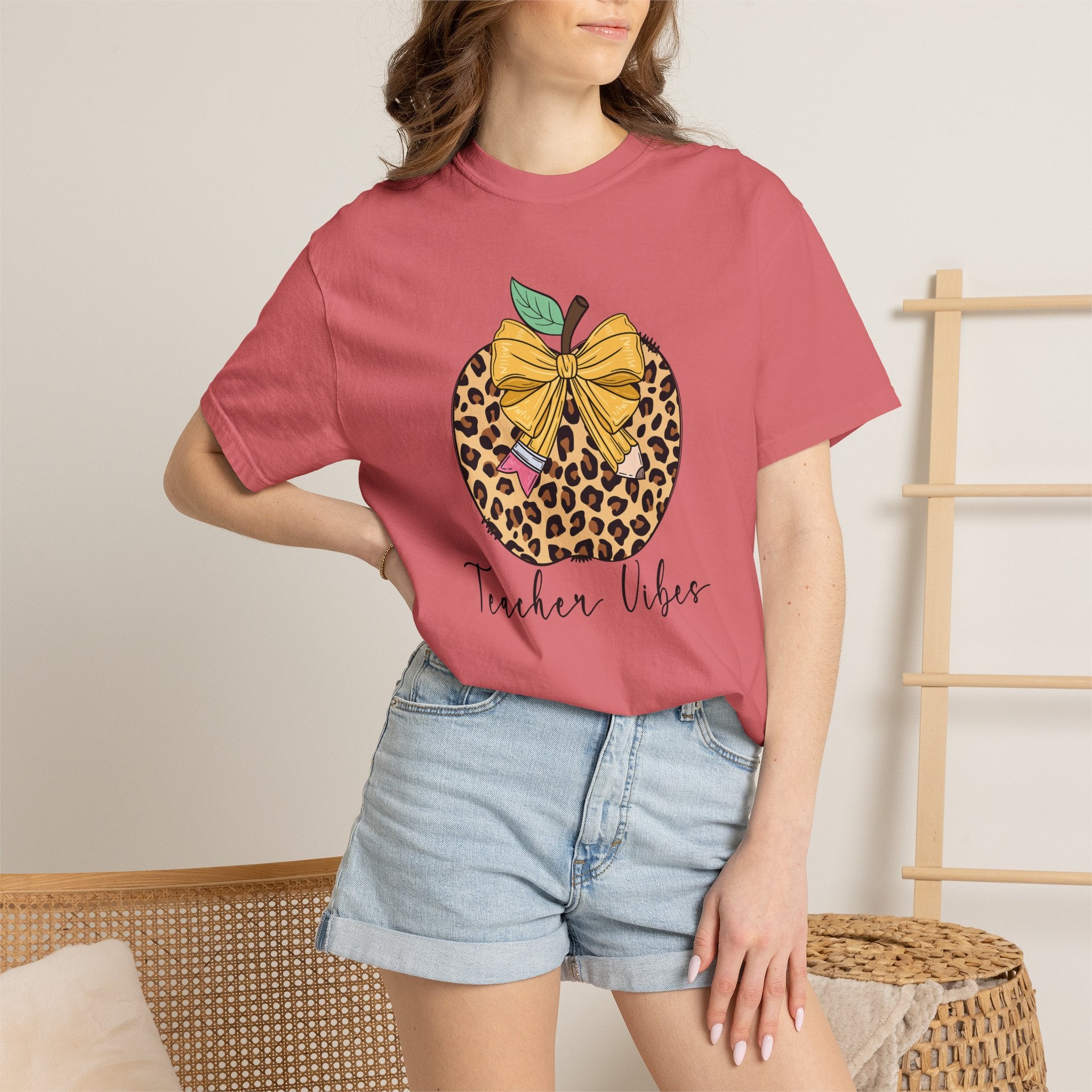 Teacher Vibes Leopard Pumpkin T-Shirt - Cute Fall Teacher Gift