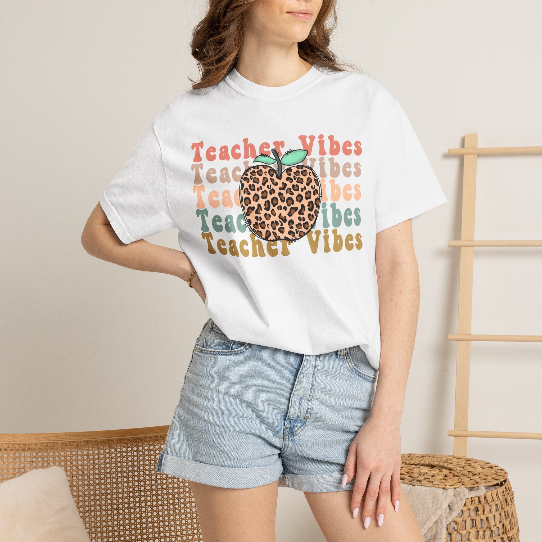 Teacher Vibes Leopard Apple T-Shirt