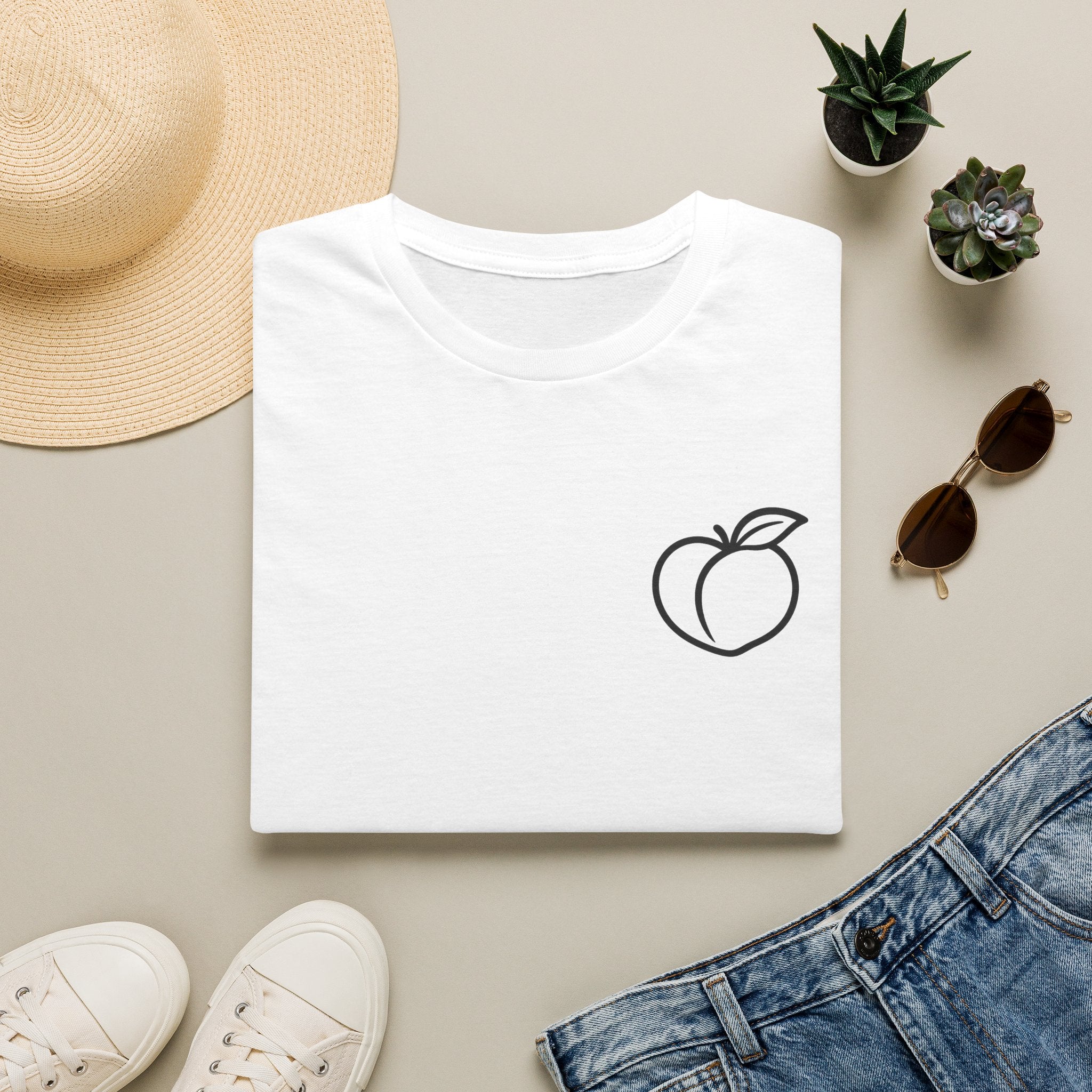 Peach Outline T‑Shirt — Minimal Fruit Graphic Tee