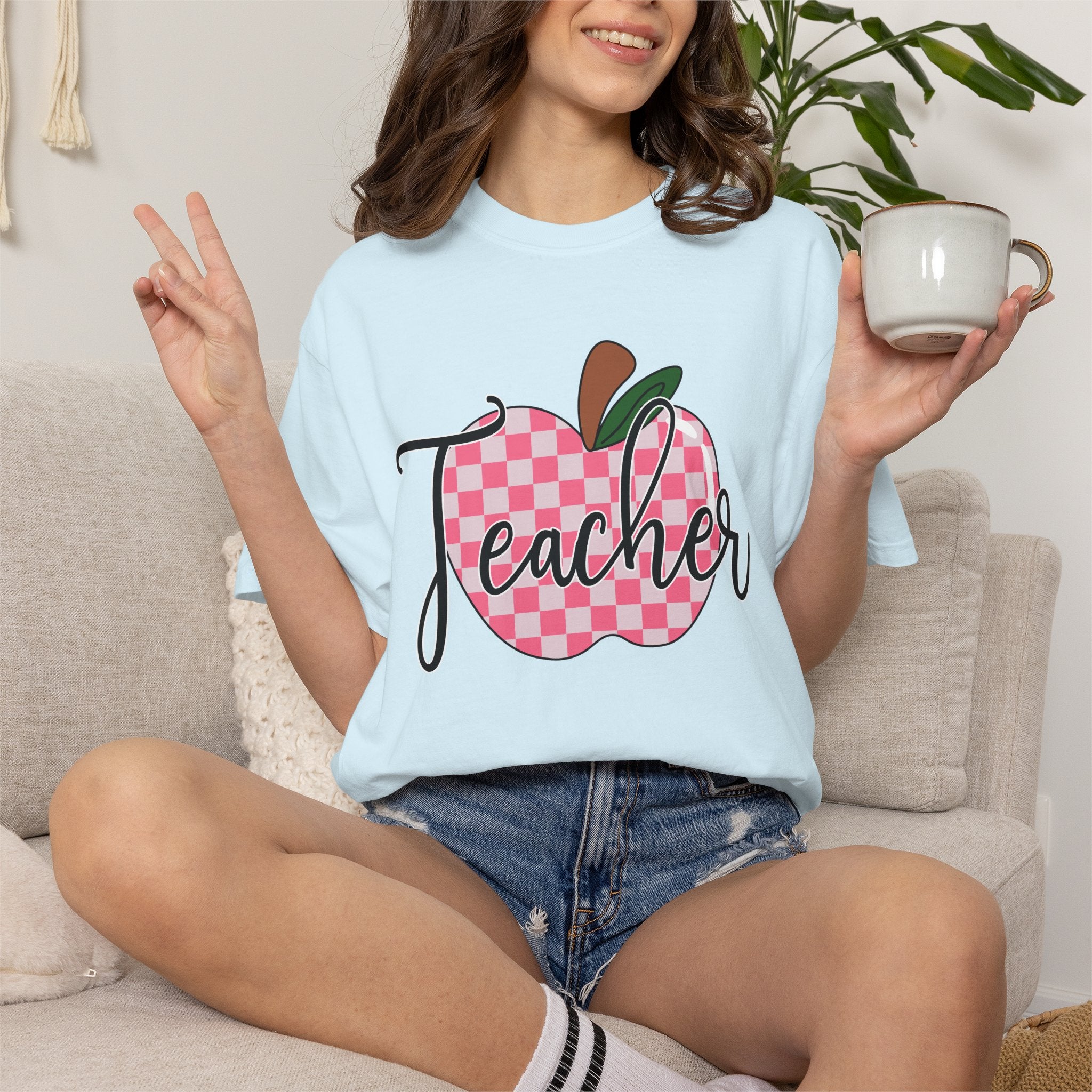 Teacher Apple T-Shirt — Pink Checkered Apple Teacher Tee