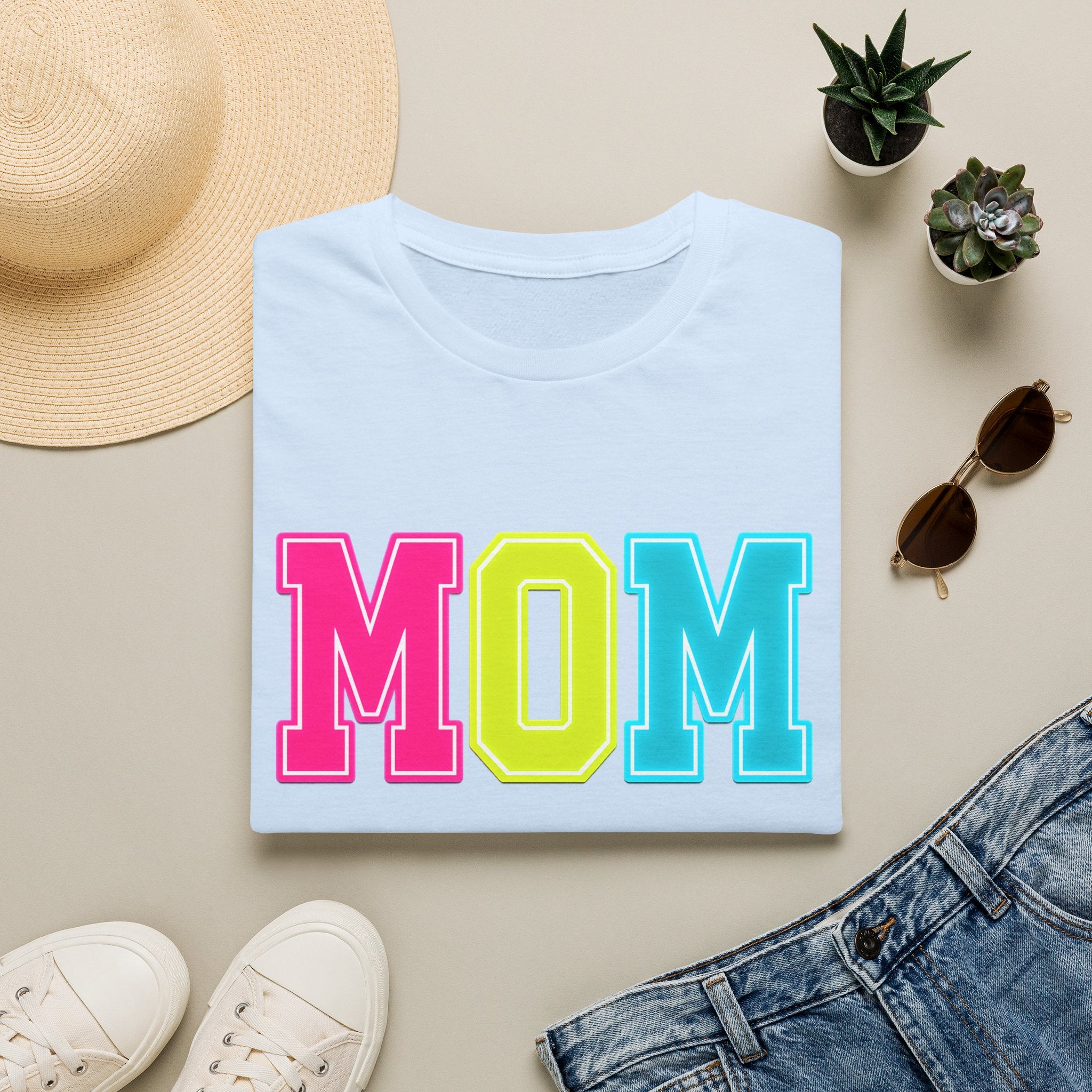 Mom Colorblock T-Shirt — Bright Retro MOM Graphic Tee for Mothers, Summer Vibe