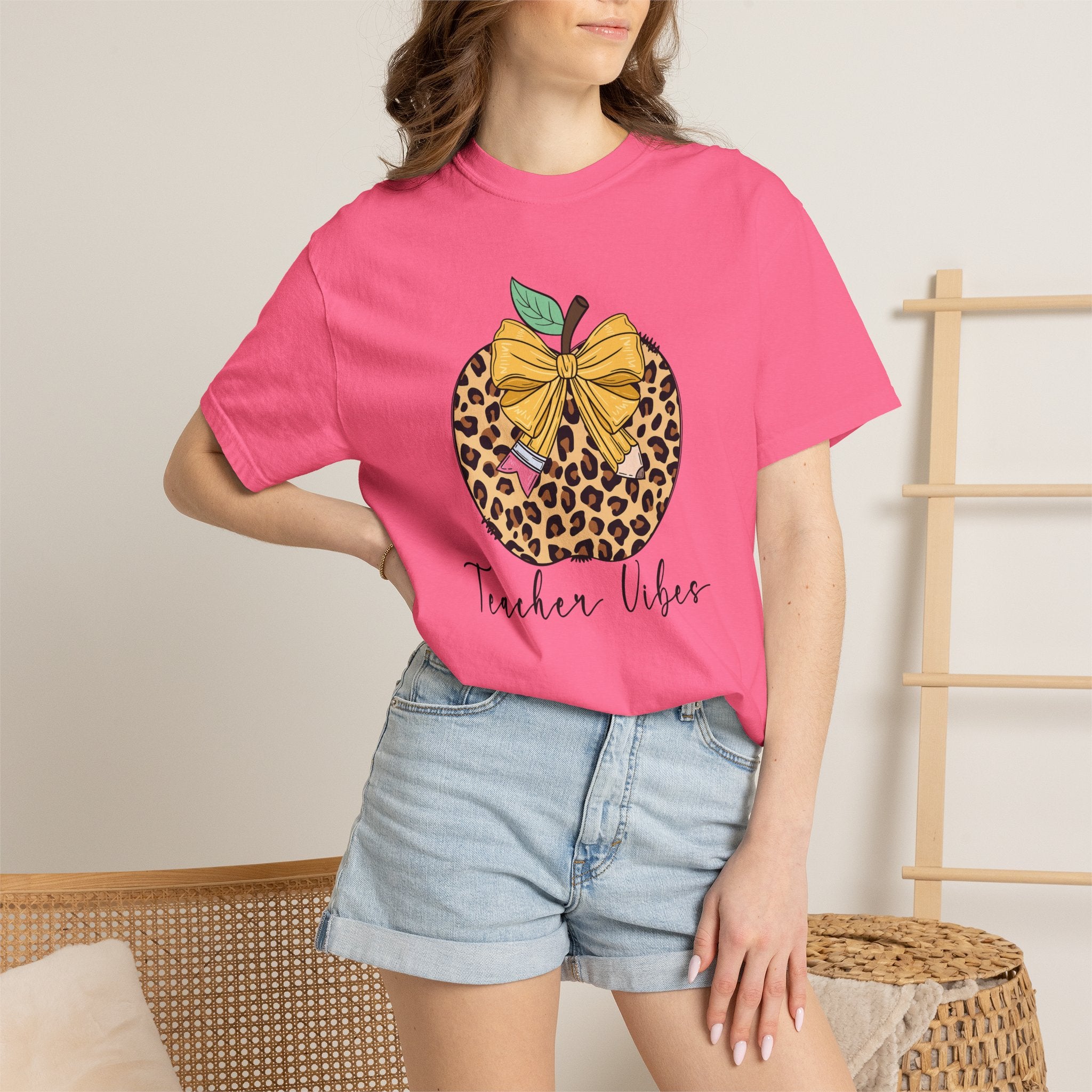 Teacher Vibes Leopard Pumpkin T-Shirt - Cute Fall Teacher Gift